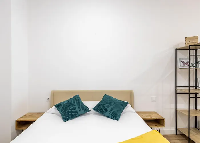 Atocha Apartment